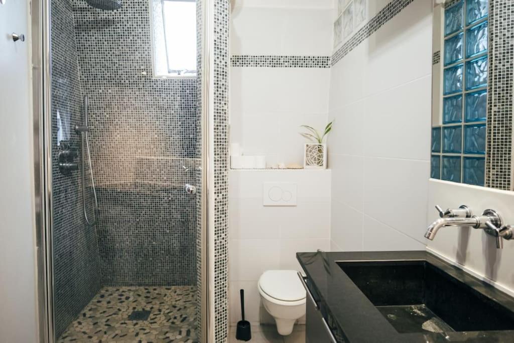 Appartement Eiffel Tower View - Republique 4 People 2 Bedrooms *